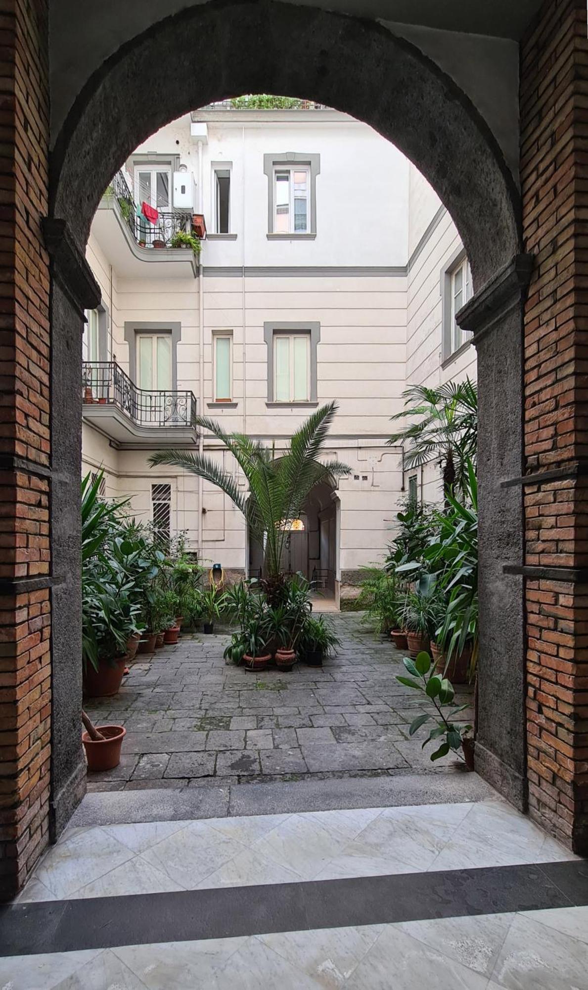 Palazzo Il Convento Hotel Napoli Bagian luar foto