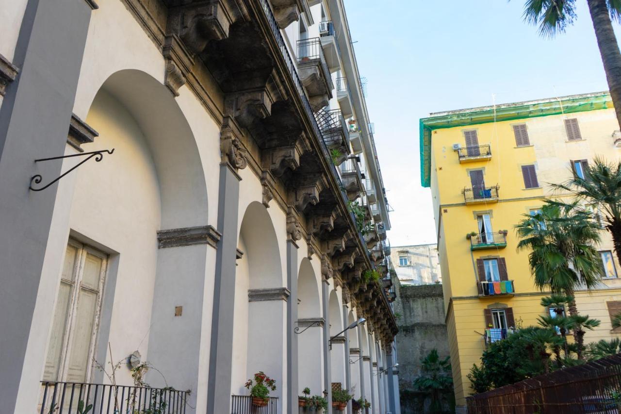 Palazzo Il Convento Hotel Napoli Bagian luar foto